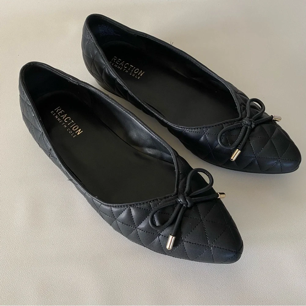 Kenneth Cole Reaction Quilted Black Ballet Flats 7.5 Pointed Toe Bow Women’s - Picture 1 of 12